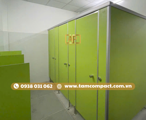 Vách Ngăn Compact HPL